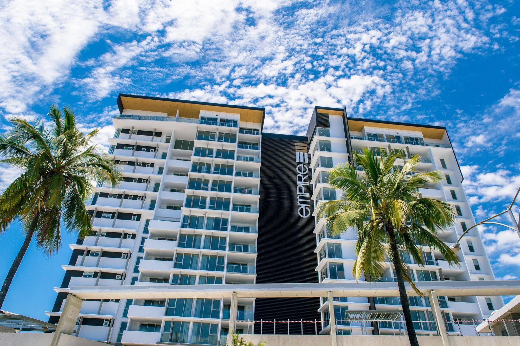 Empire Apartment Hotel Rockhampton Esterno foto